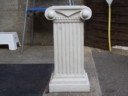 SÄULE POSEST IM ANTIK STIL FÜR BRONZE SKULPTUR ODER PFLANZE