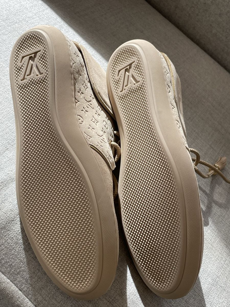 Louis Vuitton Scarpe da donna: Louis Vuitton suede sneaker size 38.5 – Nuovo e nell'imballaggio originale da Cologny venduto da fab_ez 4