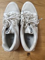 On Roger size 46