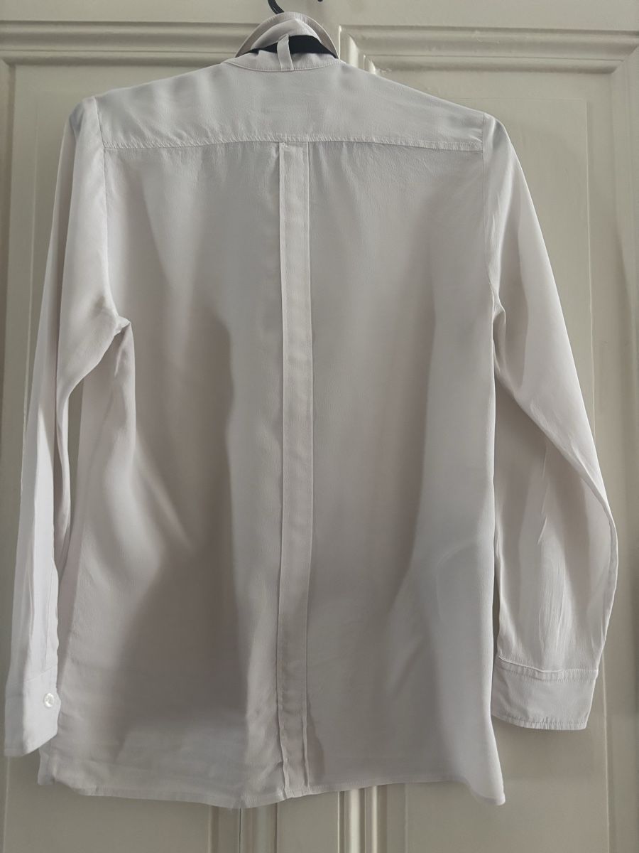 Gucci Blusen: Gucci White Shirt with Bow - IT38 silk – Gebraucht aus Geneve von wer_7s7p 1
