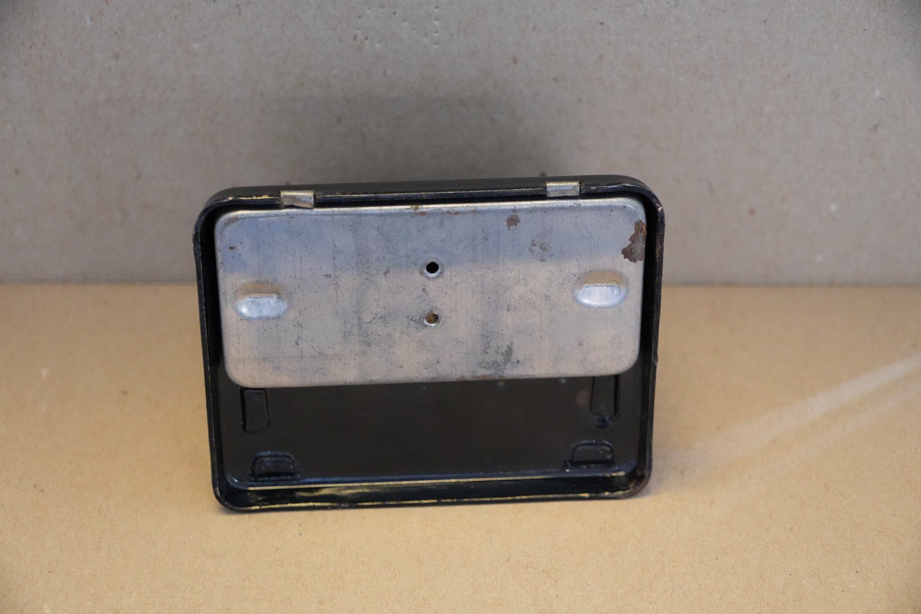Tous les outils: Alter Metalllocher – D'occasion à Cham par Silvan3011 4