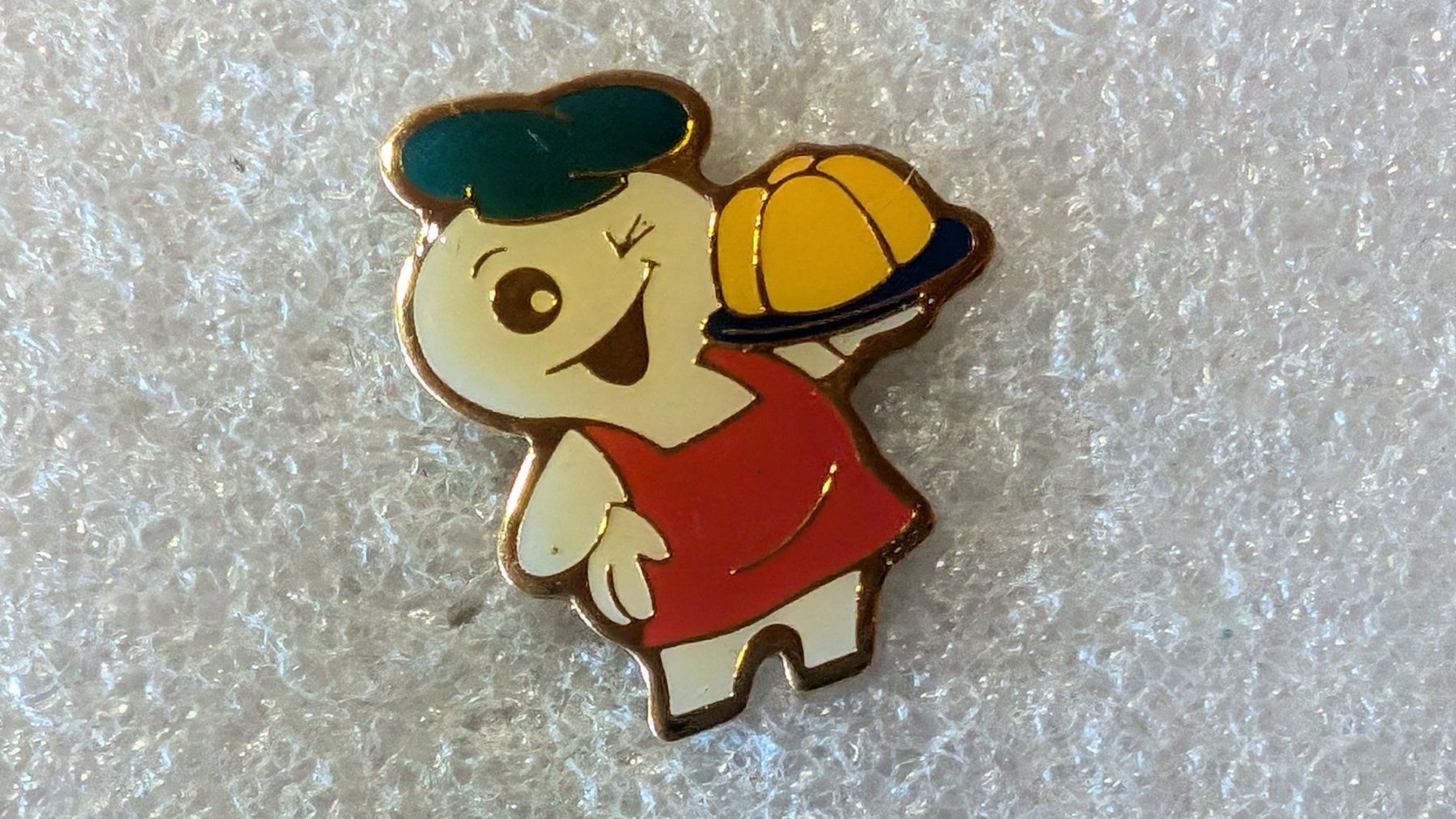 Placchette & Badge: Ansteckpin 232: Maga Bio – Usato da Oppligen venduto da Pin-Fall-Shop