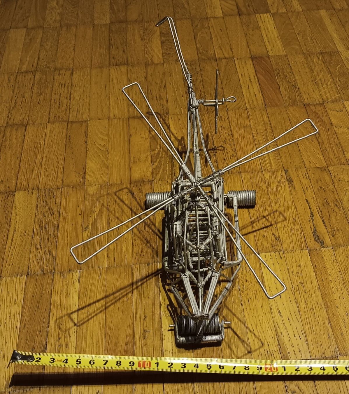 Kit di modellismo & Modellini statici: Handgemachtes Drahtmodell Helikopter, einzigartige Deko! – Usato da Dietikon venduto da Rabia 1