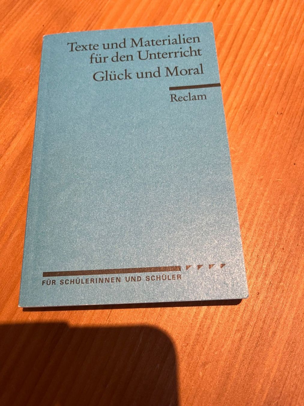 Libri: Diverse Reclam Bücher - fast gratis – Usato da Oberrohrdorf venduto da Anuschka5 6