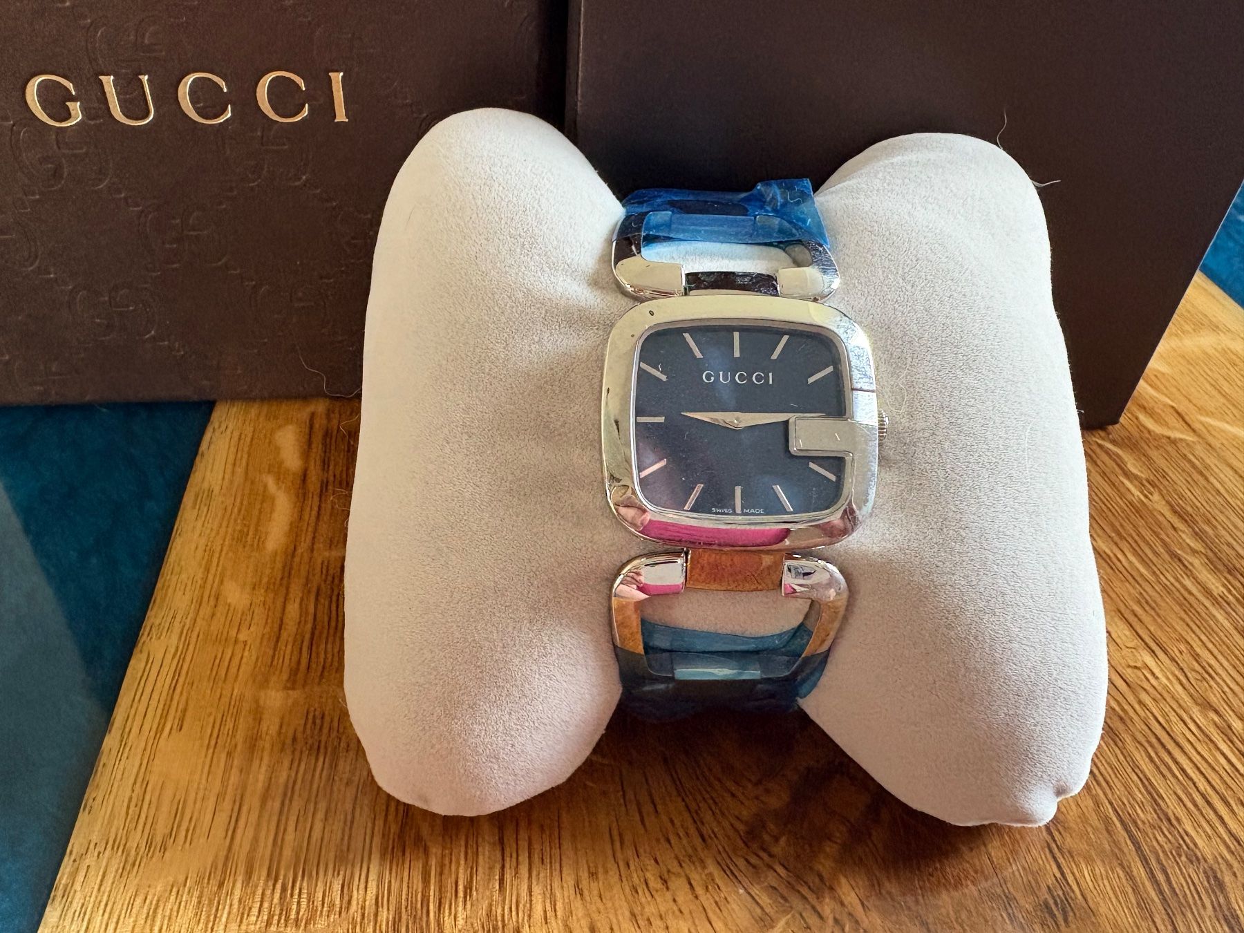 Gucci Orologi: Gucci Uhr YA125405 G – Nuovo (secondo la descrizione) da Mastrils venduto da RIU_Playacar 4