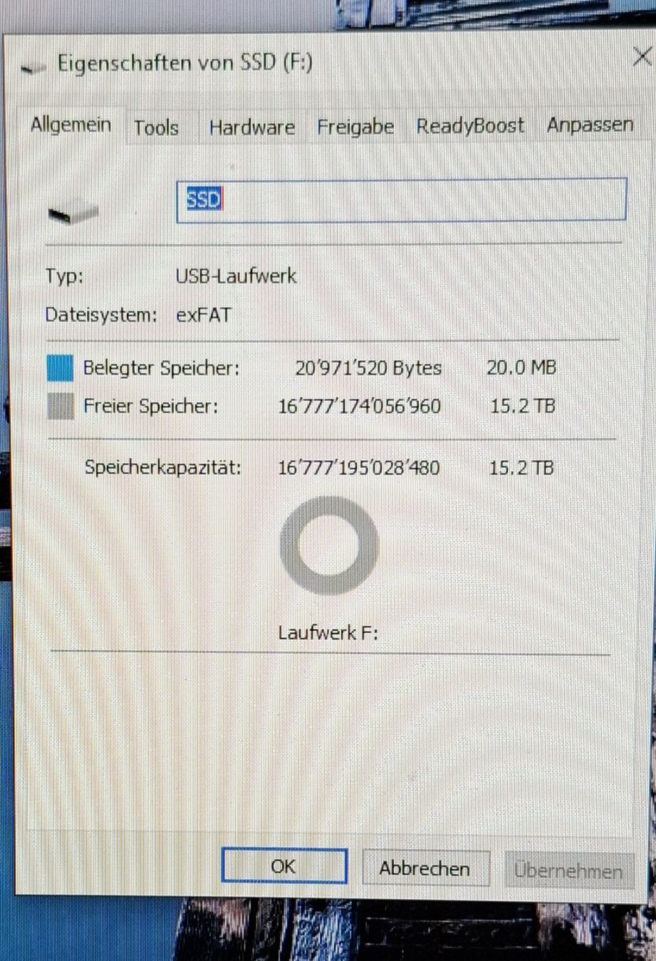 Chiavette USB: Externer SSD Usb Stick 16 TB Neu – Nuovo (secondo la descrizione) da Basel venduto da mgn_ft72 1