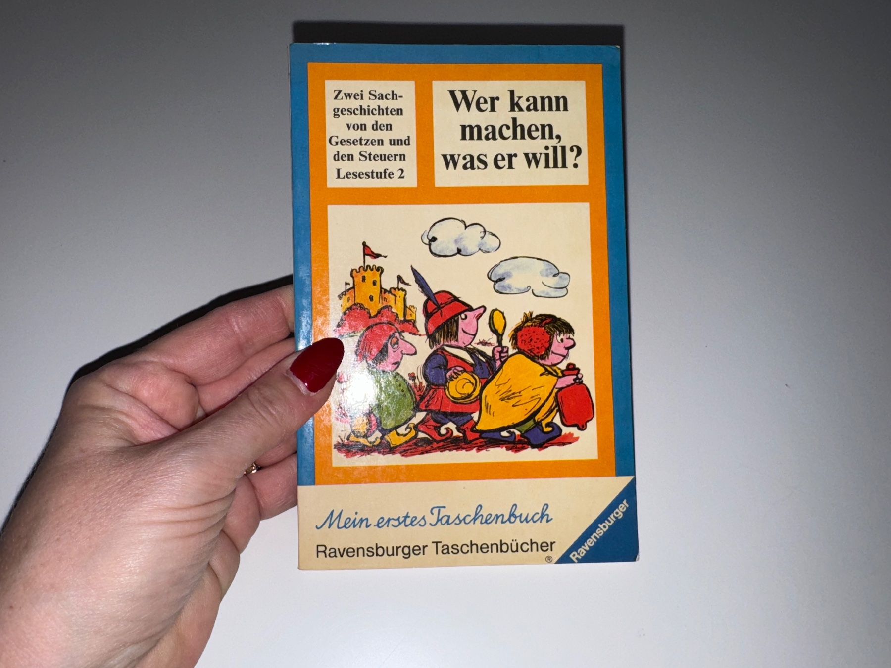Libri: BUCH: Die Abenteuer der Schlümpfe, Der Winterkönig – Usato da Grosswangen venduto da Kleine.Knoepfe 7