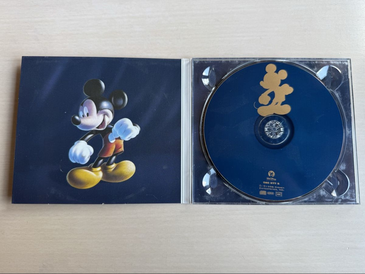 CD: Disney CD Rock'n'Roll Classics – Usato da Oberried Brienz venduto da Chyara 2