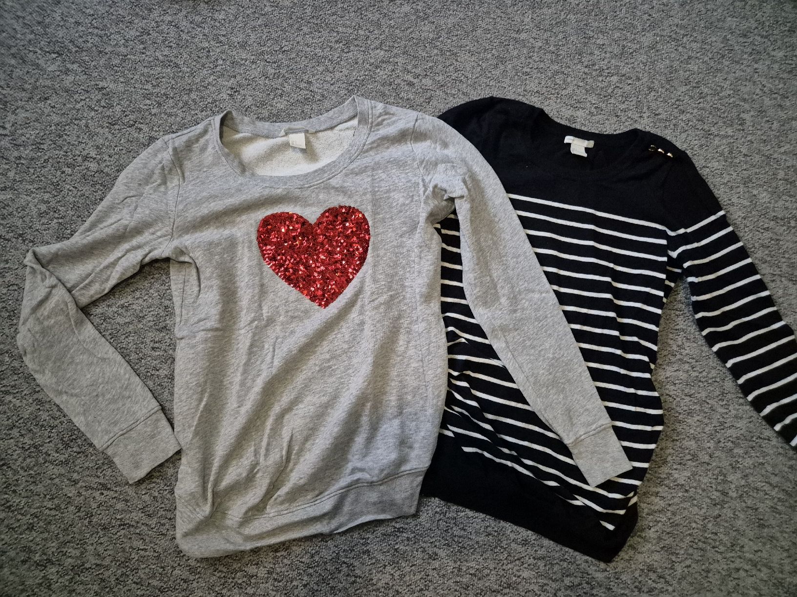 H&M Lots de vêtements: H&M Umstandspullover S – D'occasion à Guntershausen par Marip84