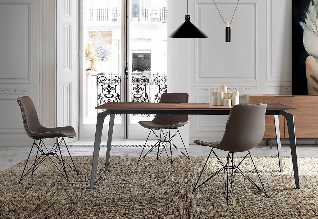 Tische: Design Esstisch von Pondecor – Gebraucht aus Vaduz von aggll73