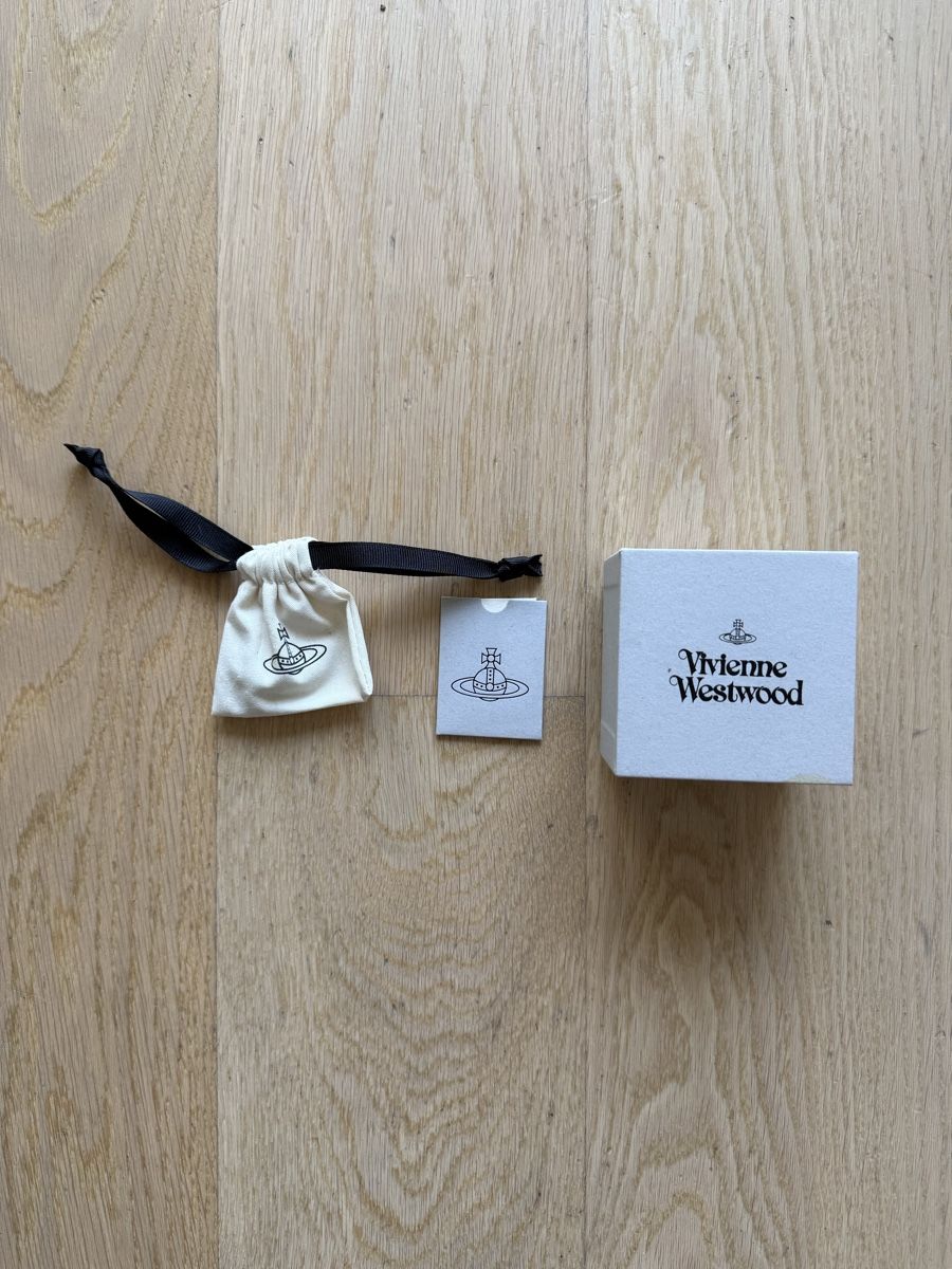 Colliers: Vivienne Westwood Halskette Silber – Neuf avec emballage d'origine à Zürich par sandro_colombini 4