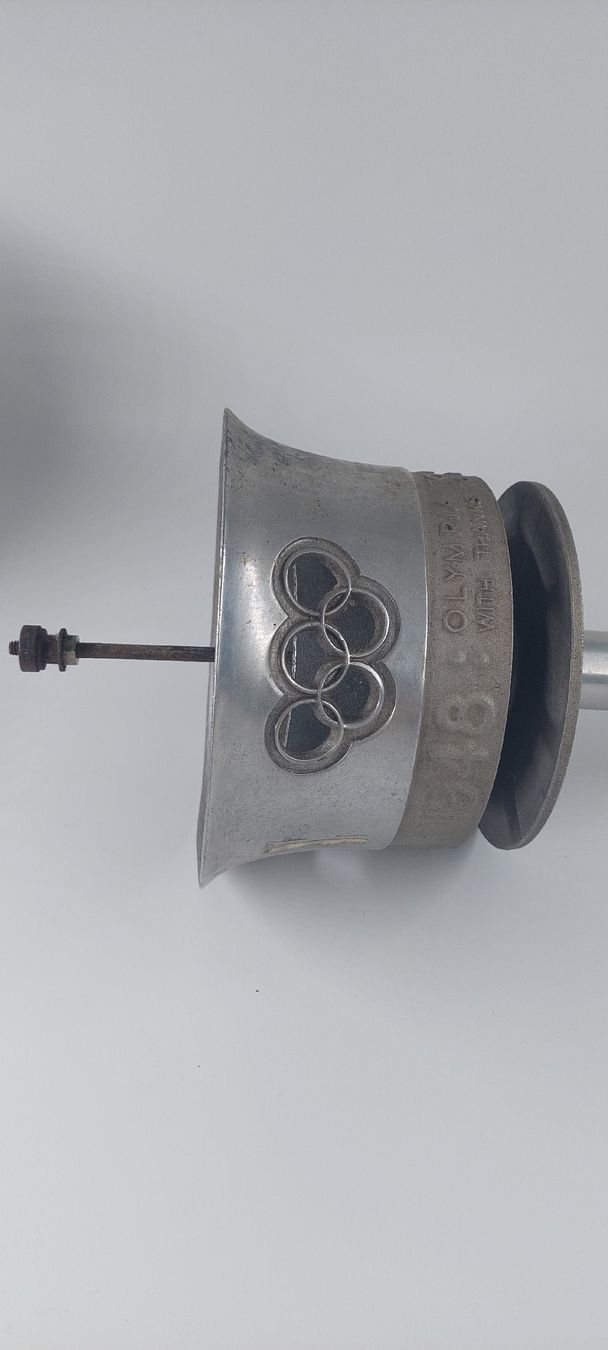 Altre raccolte & rarità: Originale Olympiafackel von 1948 Olympic torch – Usato da Zürich venduto da Ikomerz 3