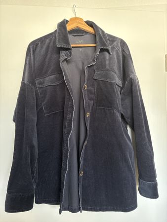 Veste en velours côtelé bleu marine taille L bon état
