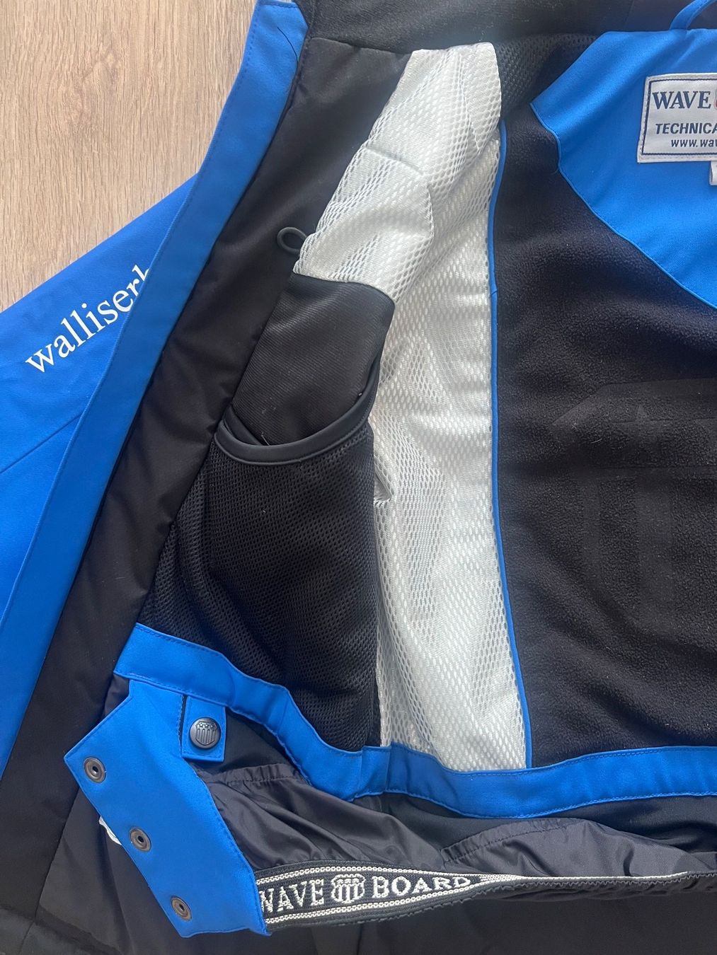 Giacche: Wave Board Profiskijacke Grösse 140 – Usato da Oberburg venduto da Serbus 6