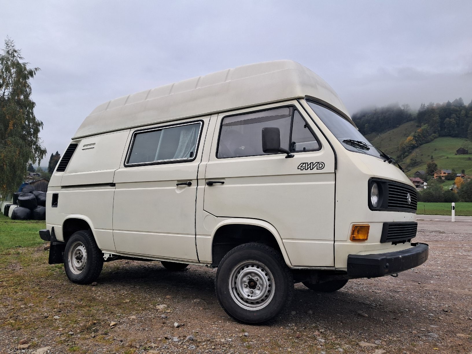 VW Véhicules de camping: VW Bus T3 Syncro 4x4 ab MFK 25 – D'occasion à Lütisburg par anou00 2