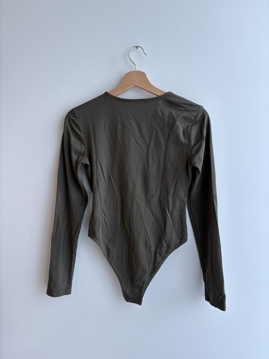 Zara Top: Zara Body Gr. S – Usato da Schaffhausen venduto da Miorajah 1