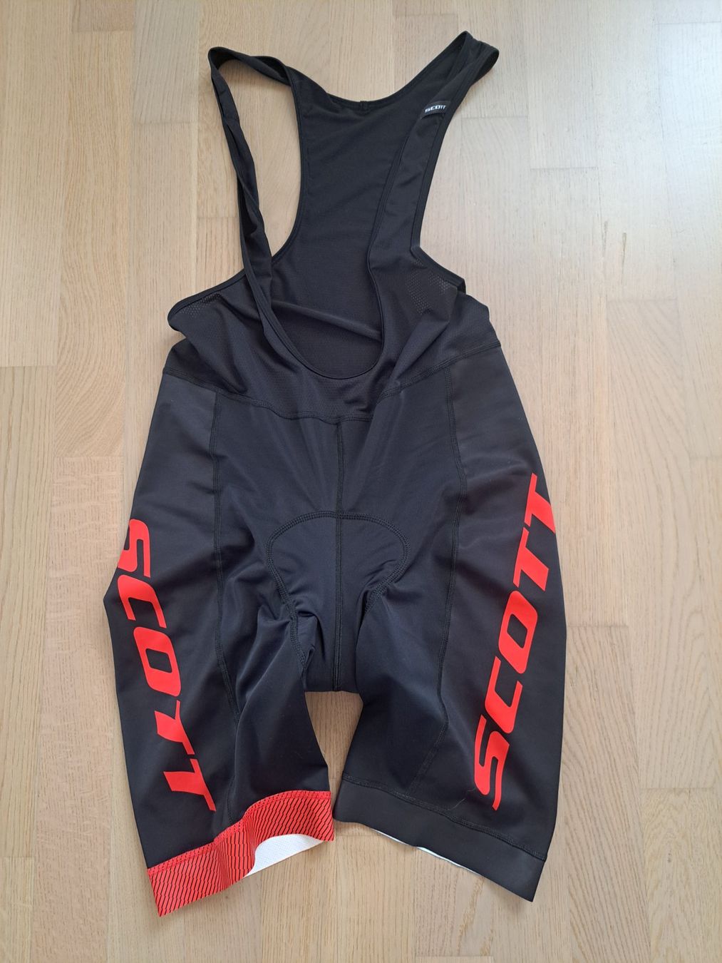 Scott Canottiere & Pantaloni: Ensemble vélo Scott RC Team – Nuovo (secondo la descrizione) da Tentlingen venduto da Dr_Snake 2