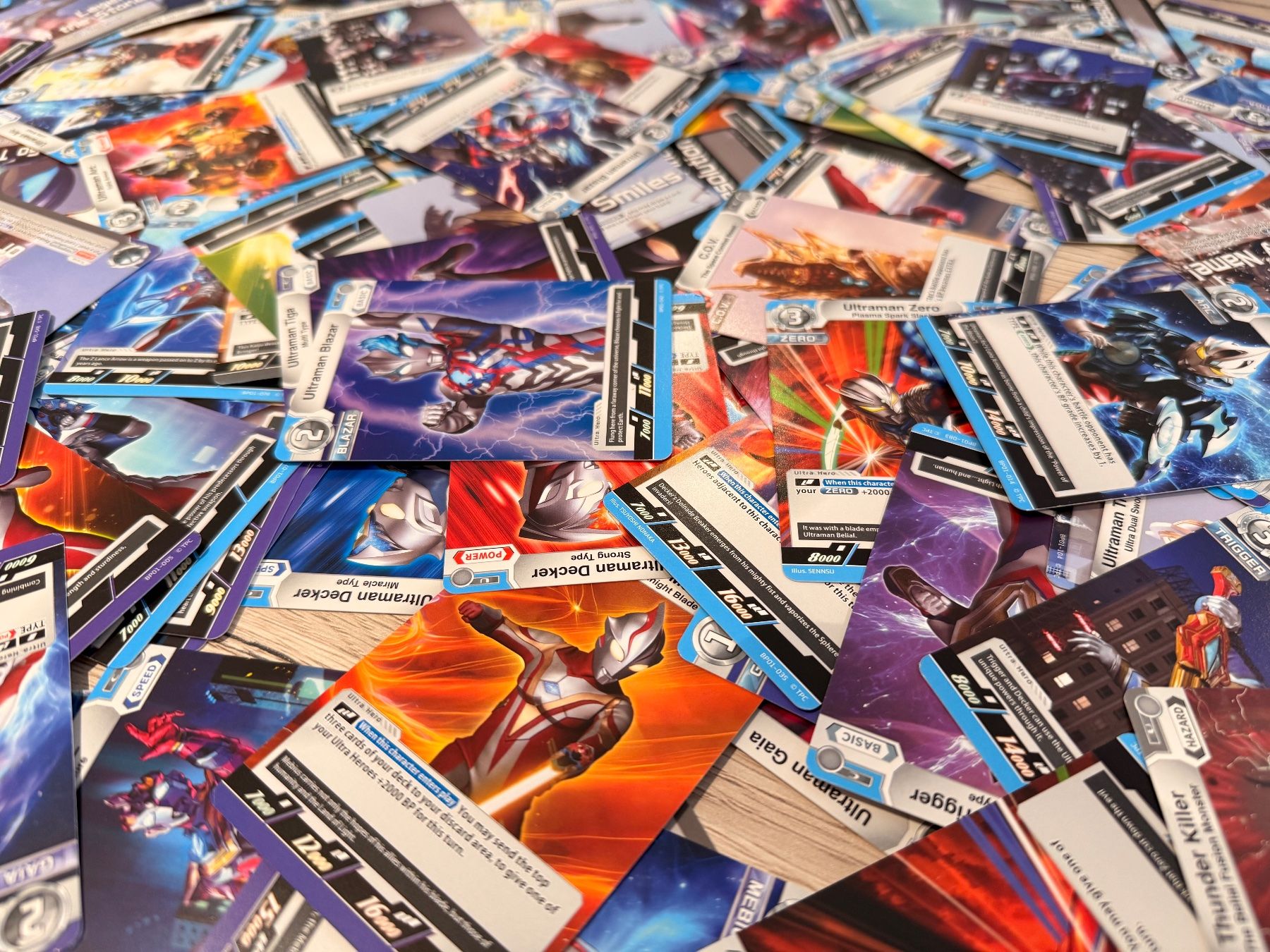 Carte collezionabili: Ultraman Card Game - Sammelkarten – Nuovo (secondo la descrizione) da Roveredo GR venduto da KadoShop 1