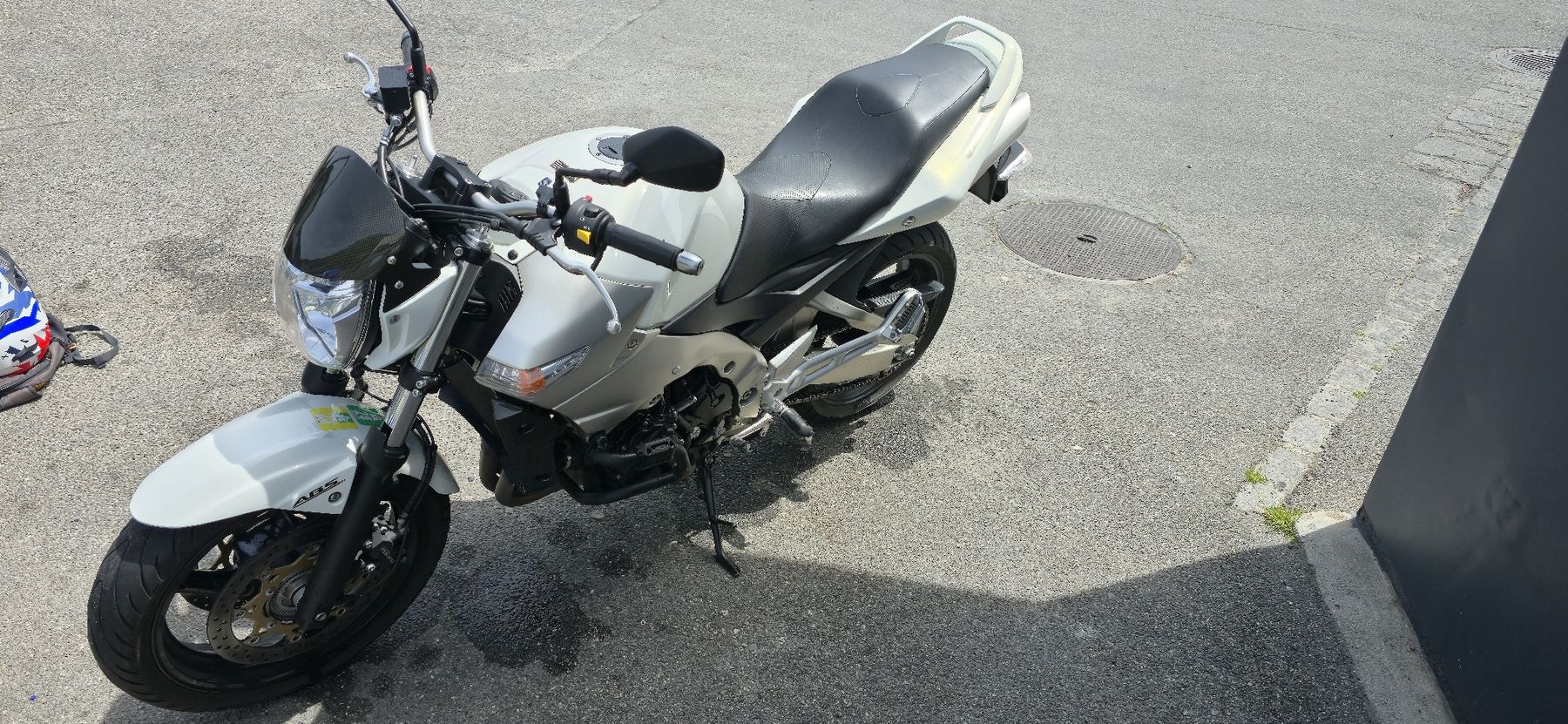 Suzuki Strada: Suzuki GSR 600 2010 – Usato da Chur venduto da zul_9psr 7