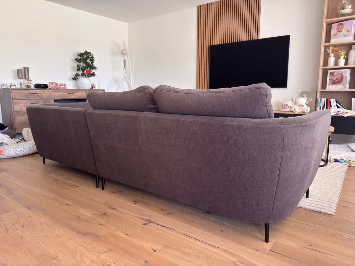 Sofas: Modernes Ecksofa - pflegeleicht und bequem – D'occasion à Kappel SO par larisaceline 1