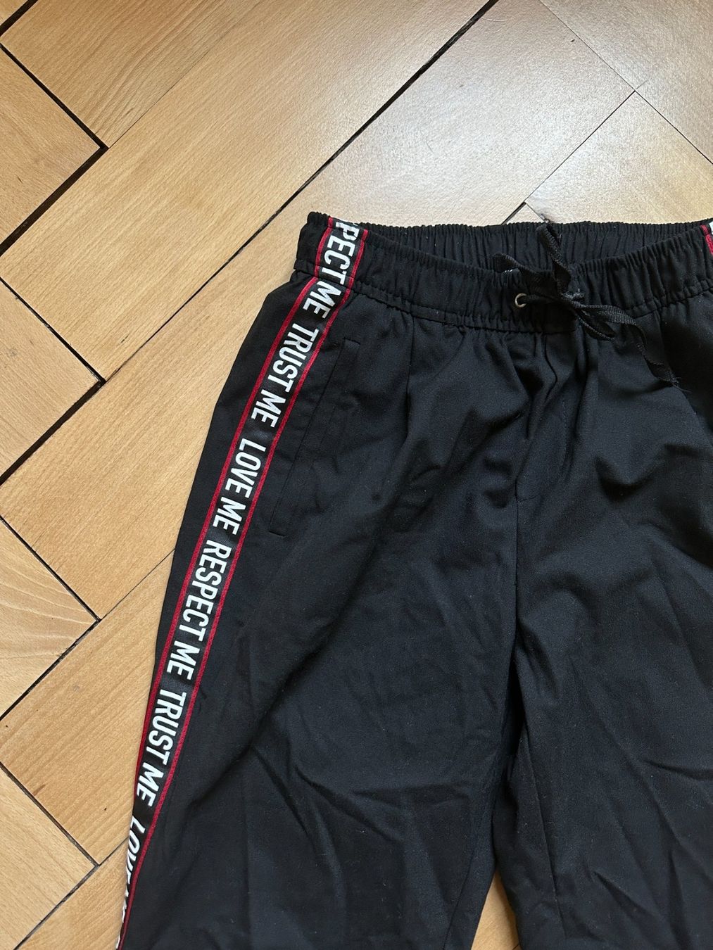 Bershka Hosen: BERSHKA - Track Pants Hose schwarz S – Gebraucht aus Zürich von Diazaio 1