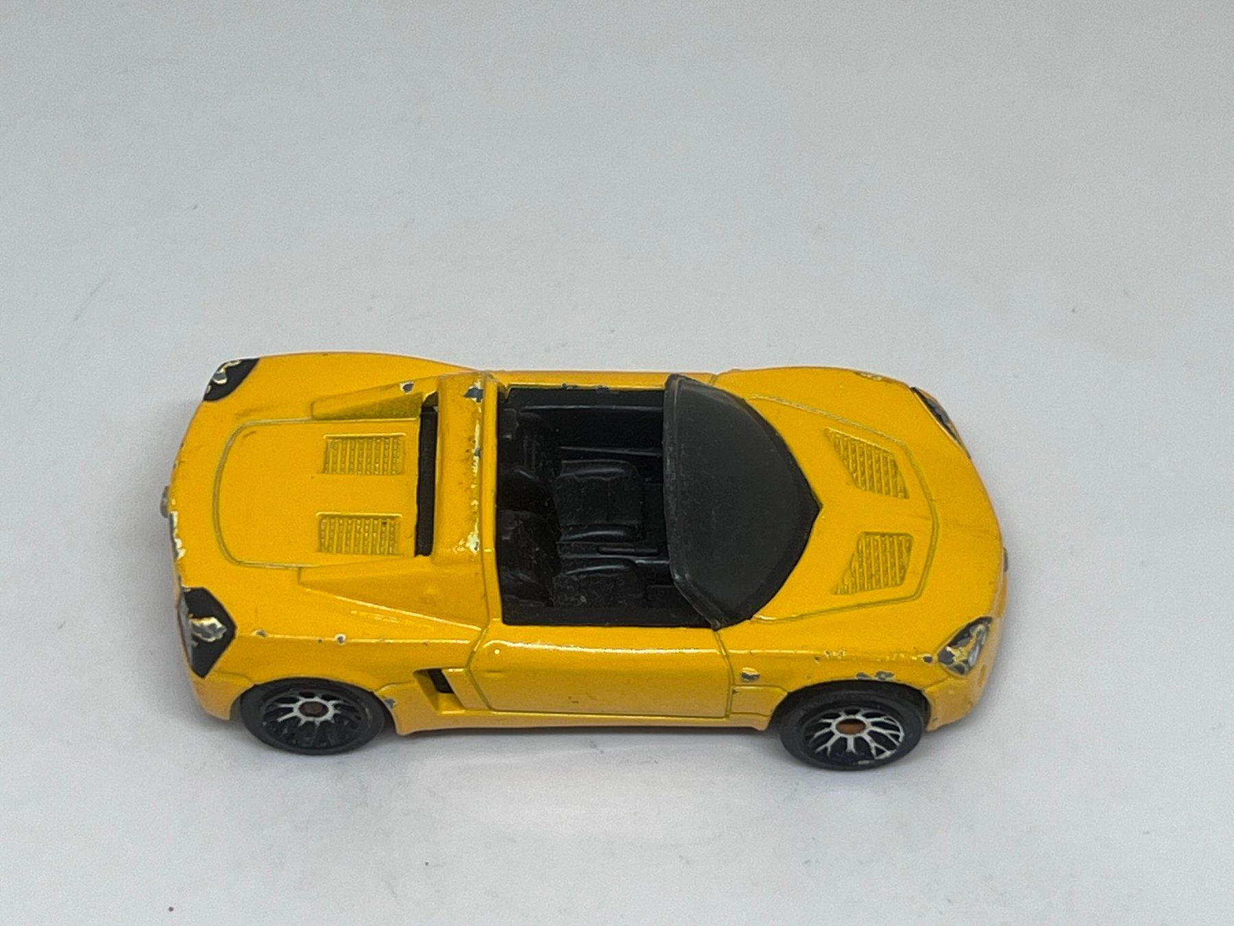 Matchbox Modellini d'auto: Matchbox Opel Speedster #6 – Usato da Wildegg venduto da LaaBoutique 1