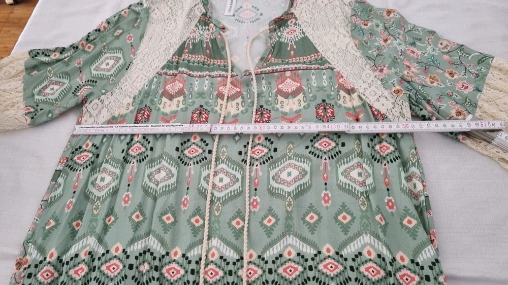 Vestiti: Schönes Sommerkleid, Gr.L – Usato da Luzern venduto da Tavolna 3