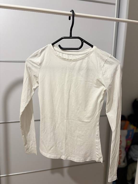 Maglioni & Felpe: Pull blanc  – Nuovo e nell'imballaggio originale da Lausanne venduto da ahm_9l9k