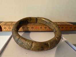 Antikes Sklavengeld "MANILLE" 18/19.Jh. Messing Armreif