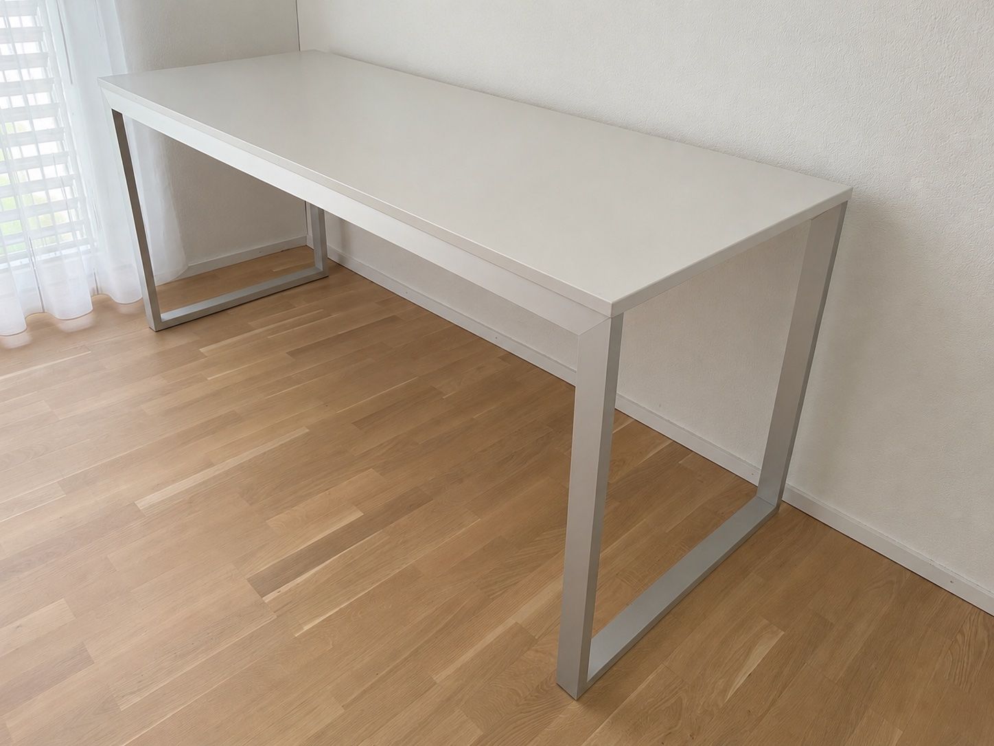 Scrivanie: Schreibtisch Grösse 180x80 – Usato da Unterentfelden venduto da kangaroo90 1
