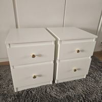 2x Nachttisch weiss, mit Schubladen