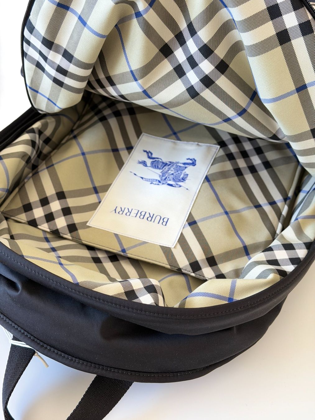 Burberry Zaini: New backpack Burberry – Nuovo e nell'imballaggio originale da Lugano venduto da juledo 4