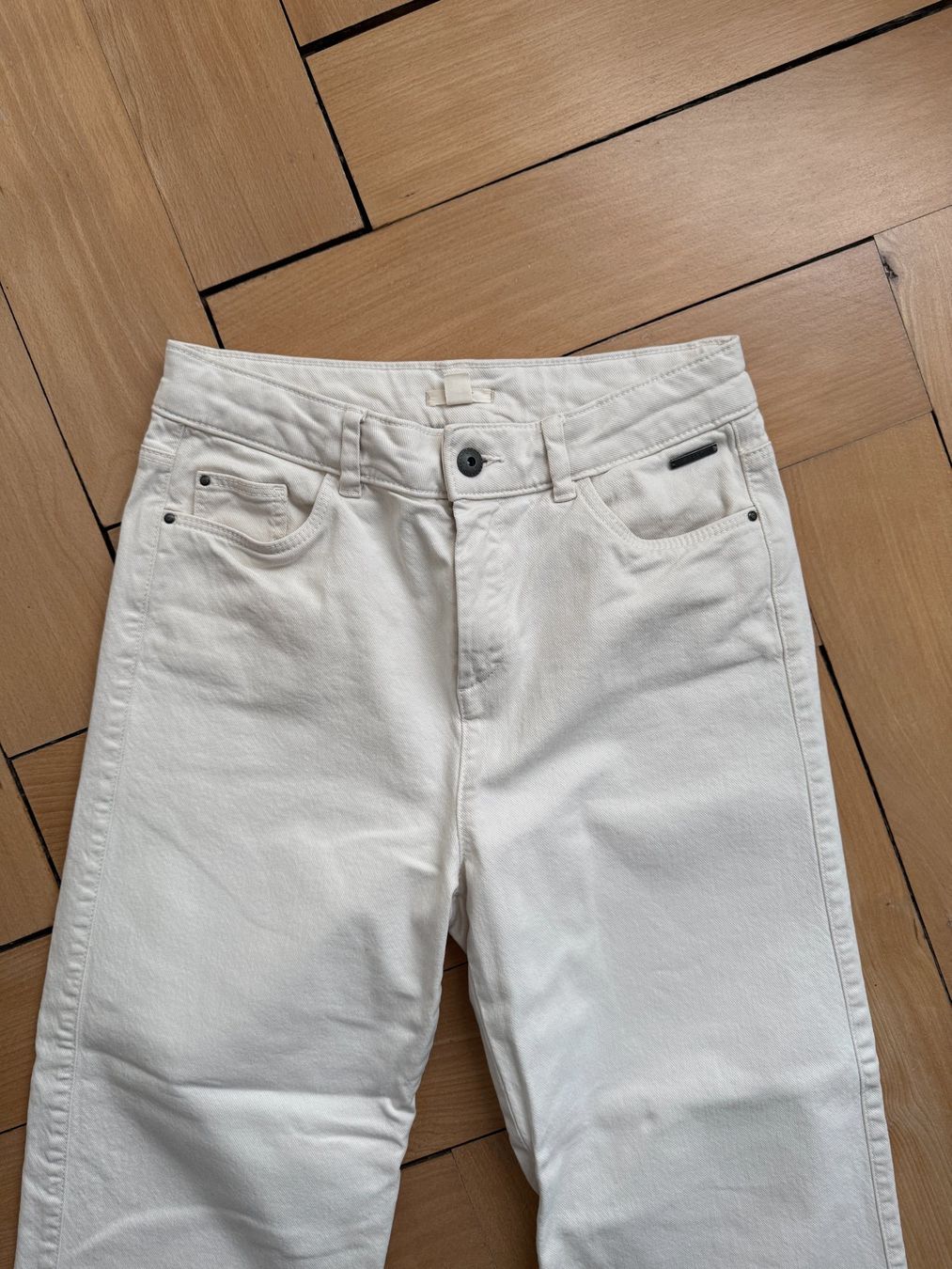 Esprit Jeans: ESPRIT - Jeans beige 36 – D'occasion à Zürich par Diazaio 1