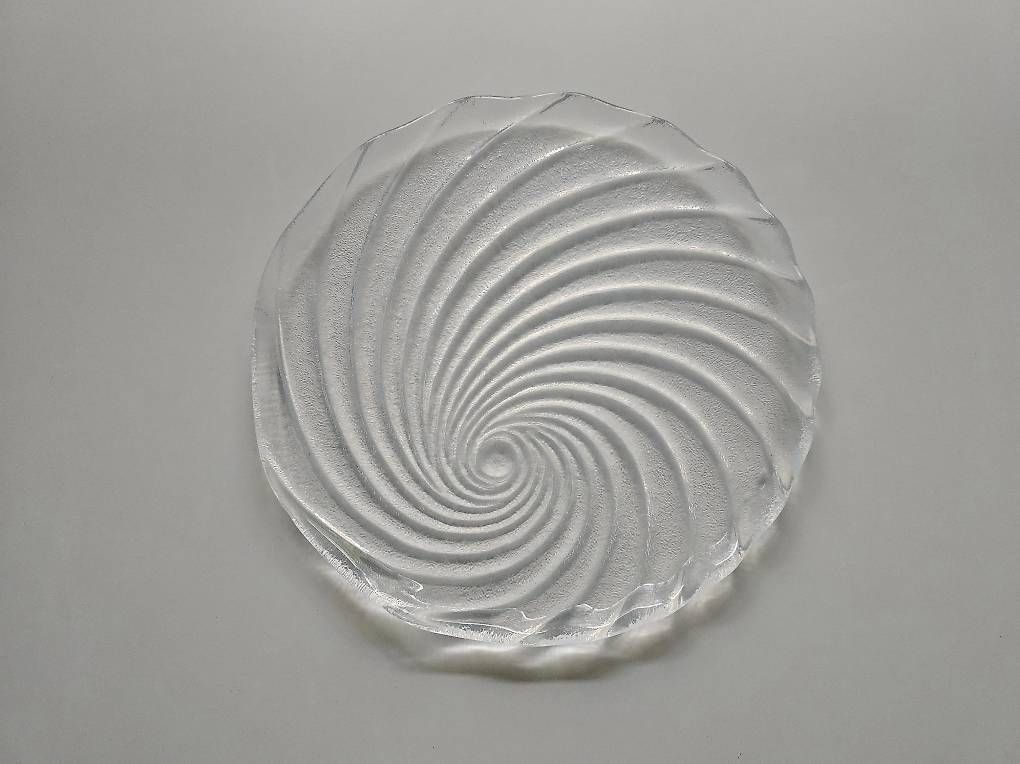 Piatti di portata: Schöne Glas Tortenplatte – Usato da Dättlikon venduto da Wundertuete_