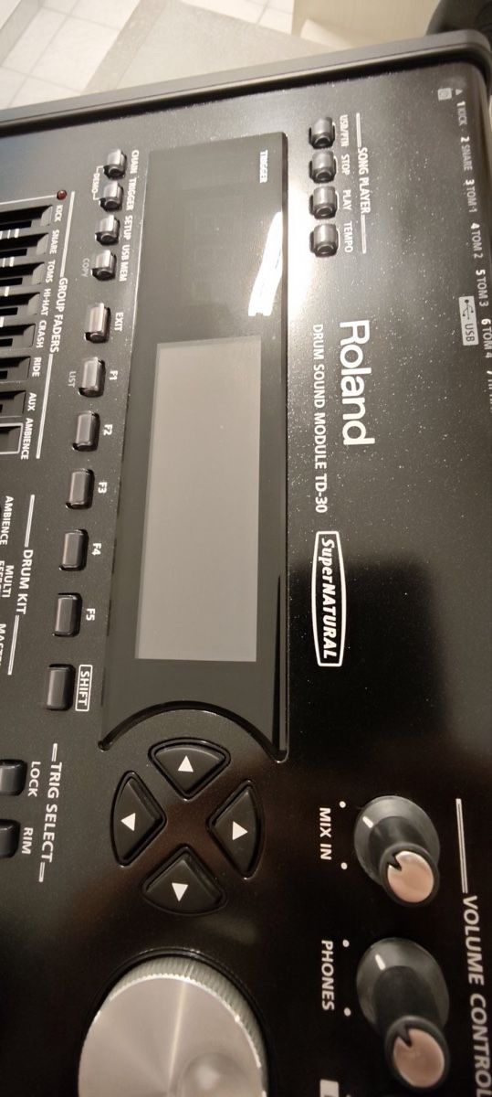 Roland Strumenti musicali: Roland TD-30 – Usato da Turgi venduto da ku-vo01 4