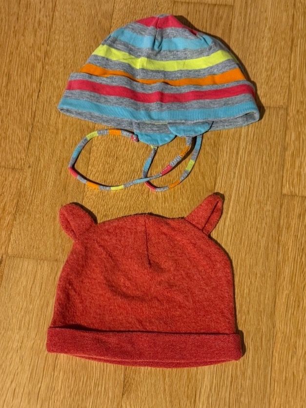Autres vêtements garçon: Kinder Hut #7, Grösse 12-24M - (x2) – D'occasion à Baden par polveres