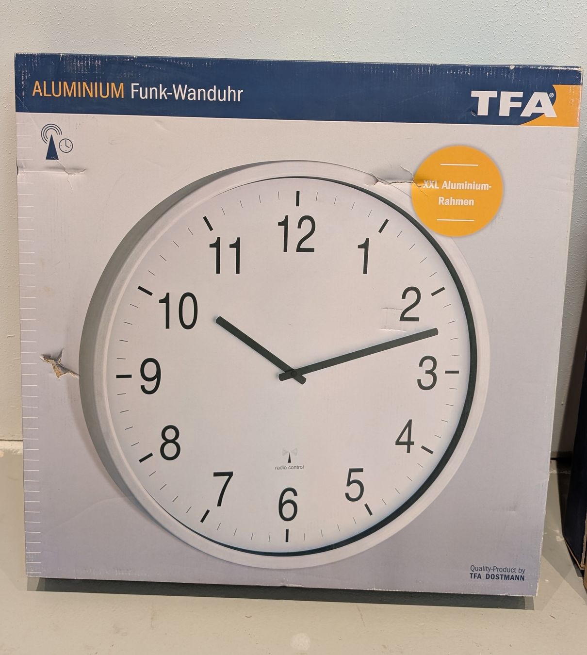 Orologi da terra & Orologi da parete: Funk Wanduhr 50cm Aluminium TFA – Nuovo e nell'imballaggio originale da Volketswil venduto da mar_c5pv 2