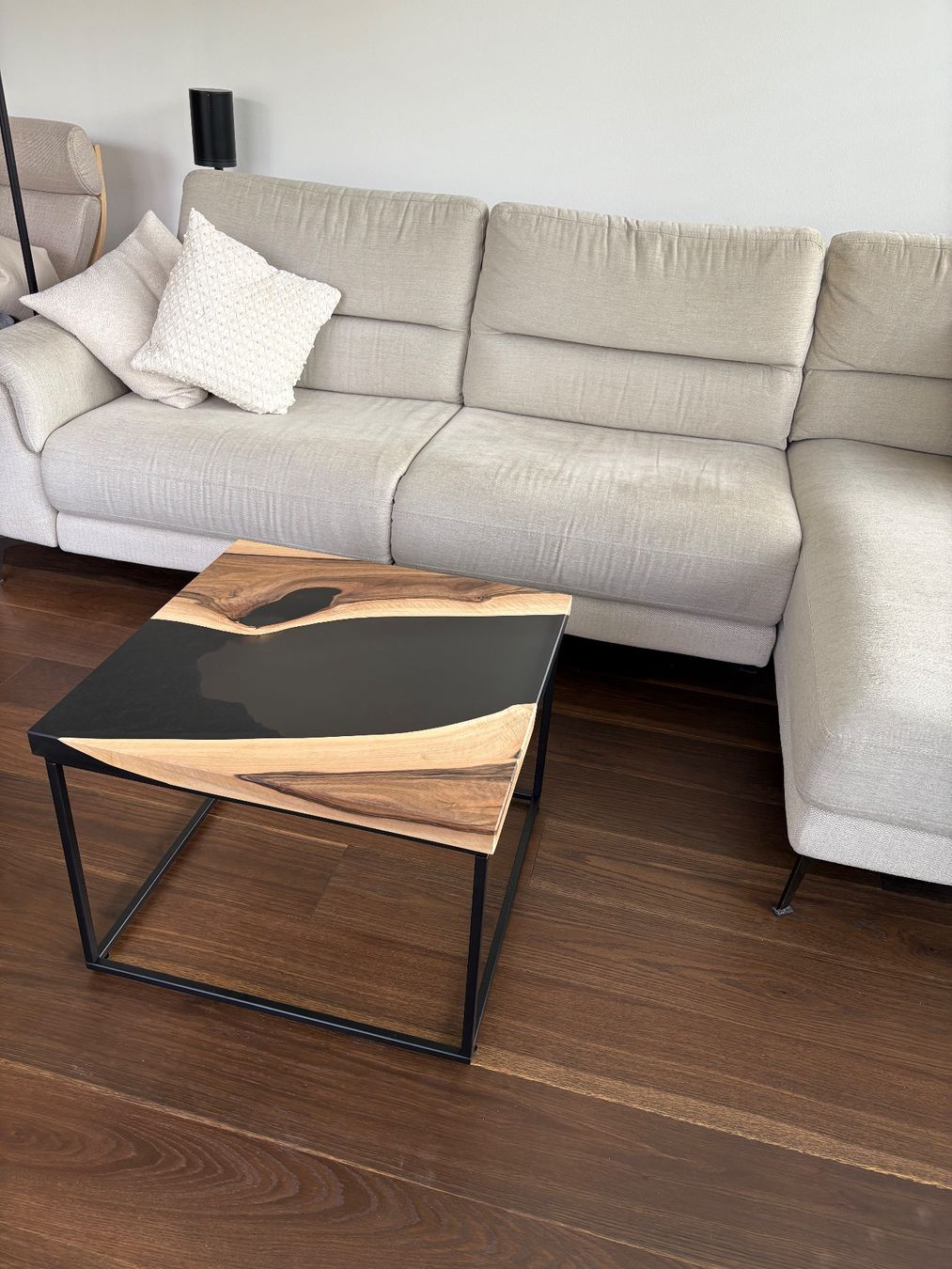 Tavoli: Couchtisch / Epoxidharz Tisch / Rivertable / Salontisch – Nuovo (secondo la descrizione) da Grellingen venduto da fablo_design 1