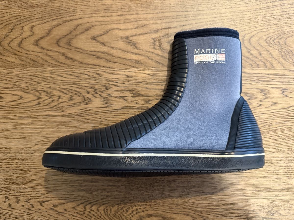 Herrenschuhe: Dive Boots Marine Pool Grey Size 43/44 – Gebraucht aus Freienbach von gio_cor
