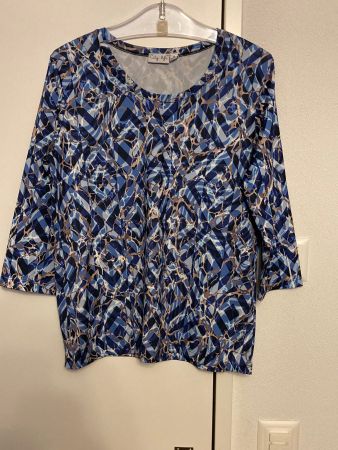 Damenshirt Shirt 3/4 Arm - seidenweich - Grösse M - NEU !