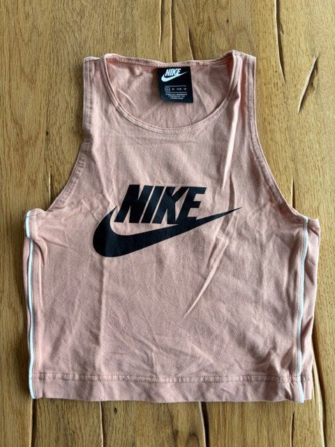 Nike Top: Nike Tanktop Grösse XS – Usato da Hohenrain venduto da Kiendan 3