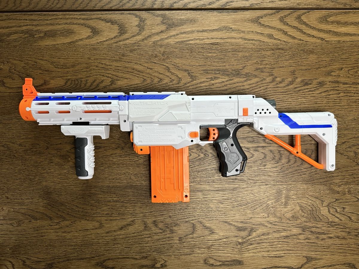 Nerf Giocattoli: Nerf Retaliator Elite Blaster: Great Fun! – Nuovo (secondo la descrizione) da Zürich venduto da mik_ykn6 3