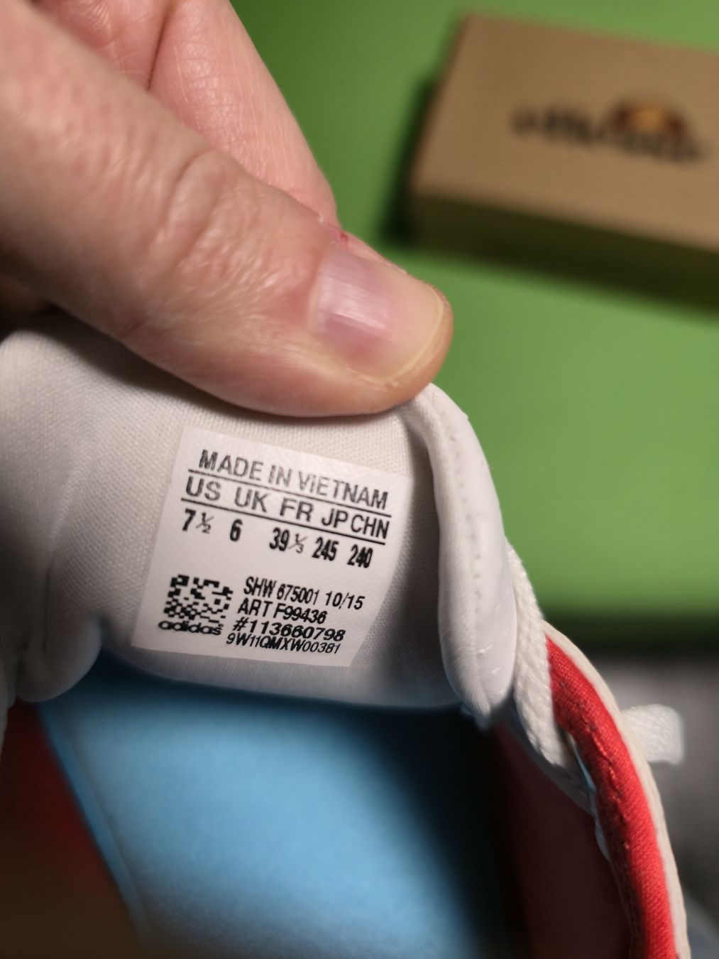 Damenschuhe: Adidas 39 – Neu (gemäss Beschreibung) aus Ehrendingen von Ince2016 2