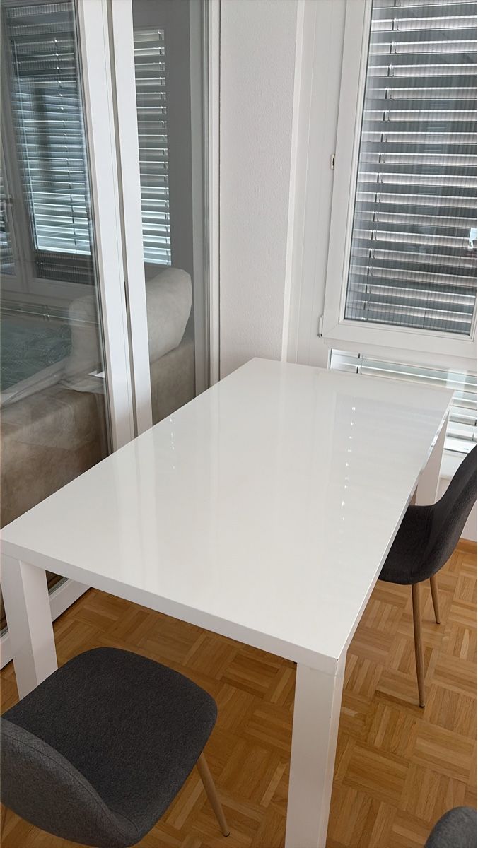 Tavoli: Ikea weiss tisch Gratis – Usato da Liestal venduto da ogn_bv52