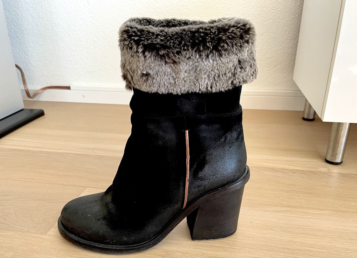 Damenschuhe: Schwarze Winter-Stiefel Gr. 38 - Fellfutter - top Zustand – Gebraucht aus Amriswil von Apfelfreak 2