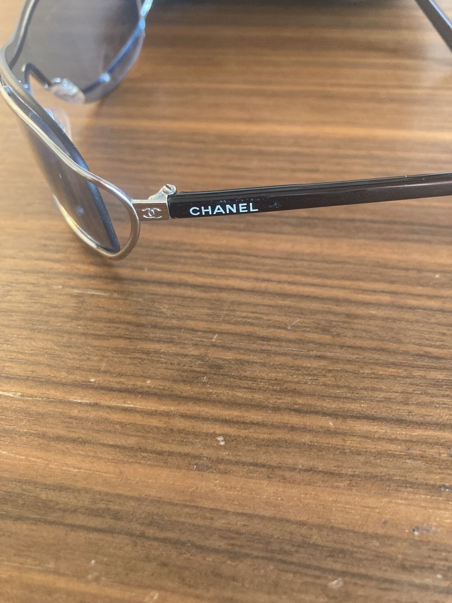 Chanel Brillen & Gläser: Sonnenbrille CHANEL Damen mit Etui – Gebraucht aus Staad SG von sve_qt59 1