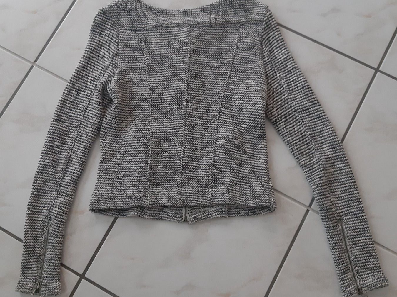 Tom Tailor Giacche: Jäckli Tom Tailor Gr. S – Usato da Schmitten venduto da Renistern68 1