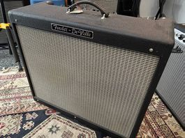 Fender Hot Rod DeVille 2x12 60 watts
