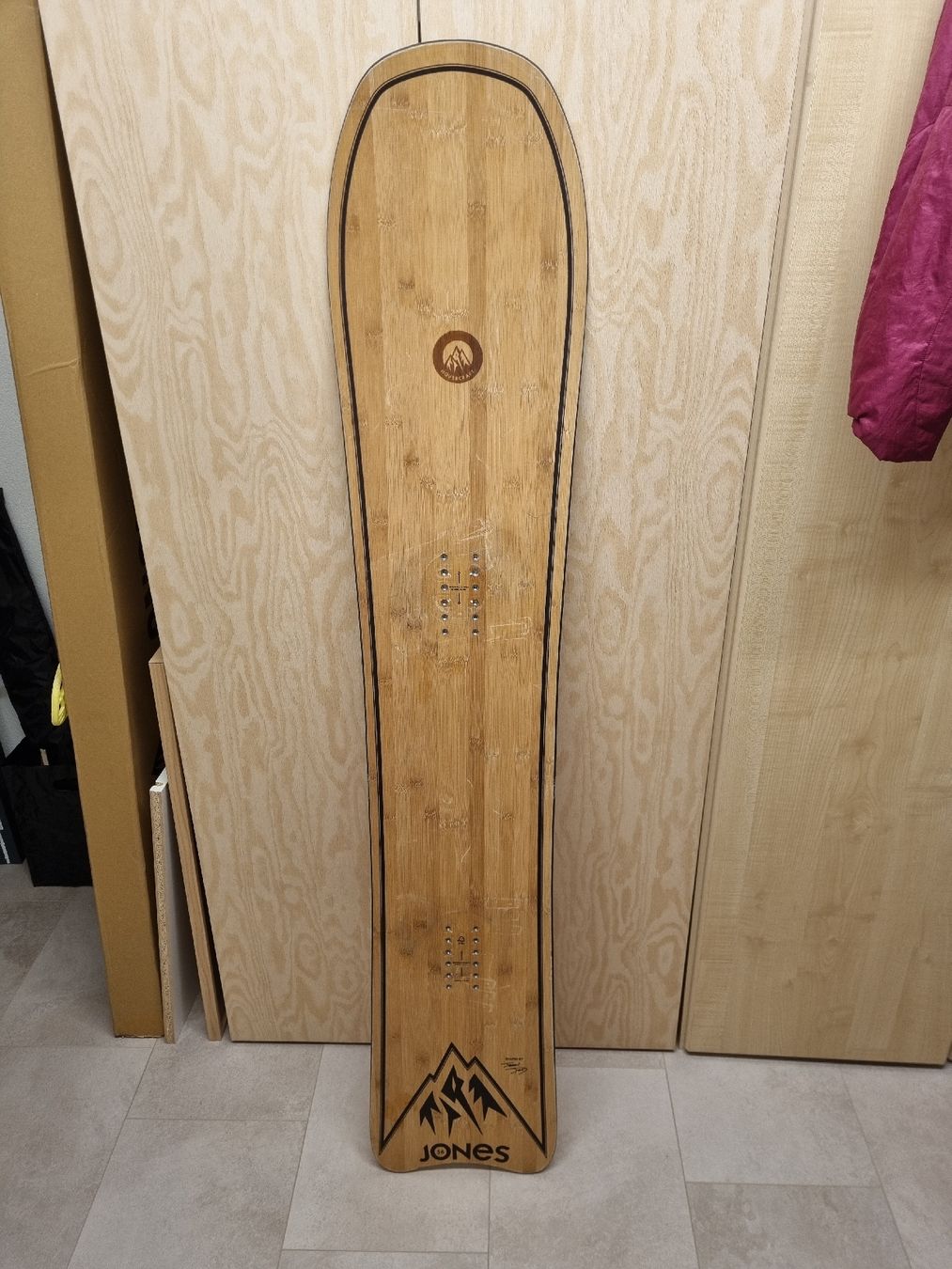 Boards: Jones Hovercraft 1.0 Snowboard – D'occasion à Liebefeld par Nobody7