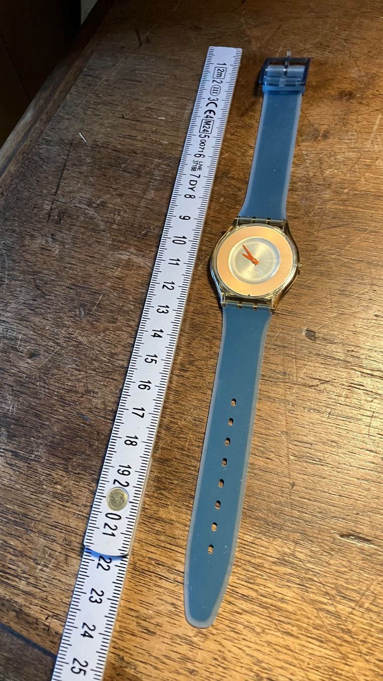 Swatch Orologi: Swatch skin 1999 montre Uhr – Usato da St-Cierges venduto da LeRegain 1